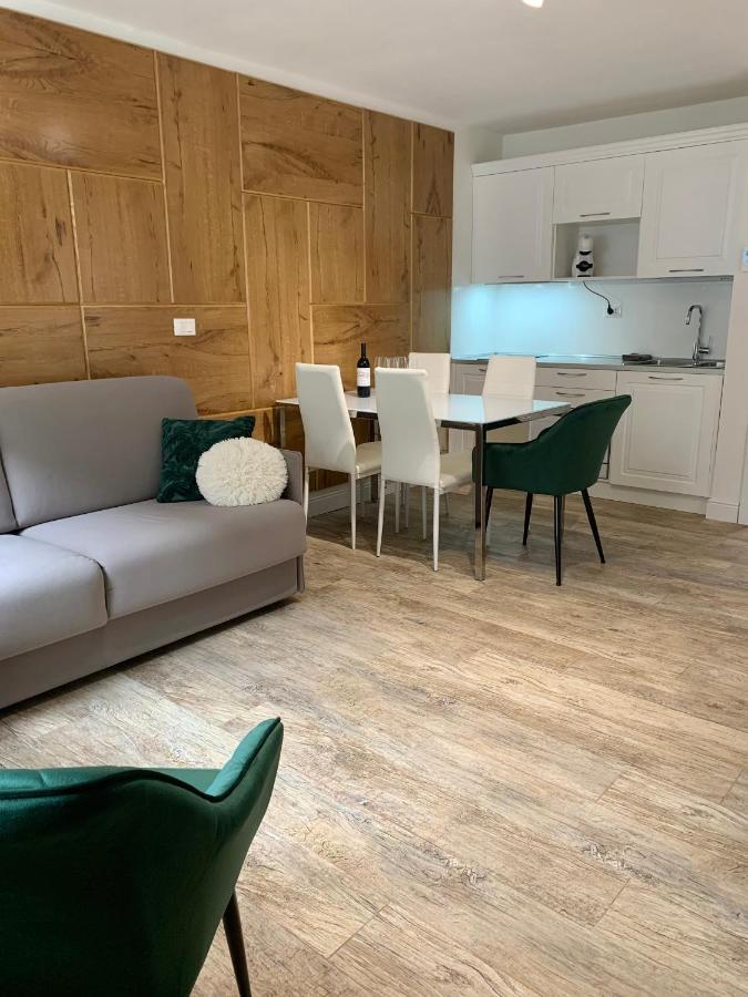 Casa Lorica Marilleva 1400 Lägenhet Exteriör bild